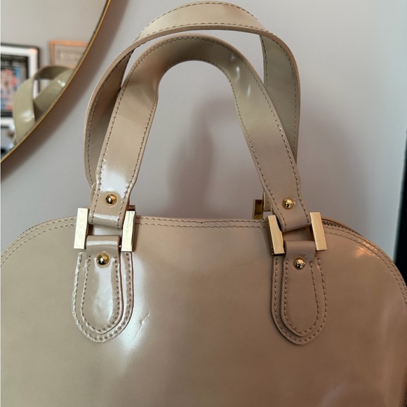 Arcadia Beige Patent Leather Dome Satchel Gold Hardware Italy - Picture 2 of 7